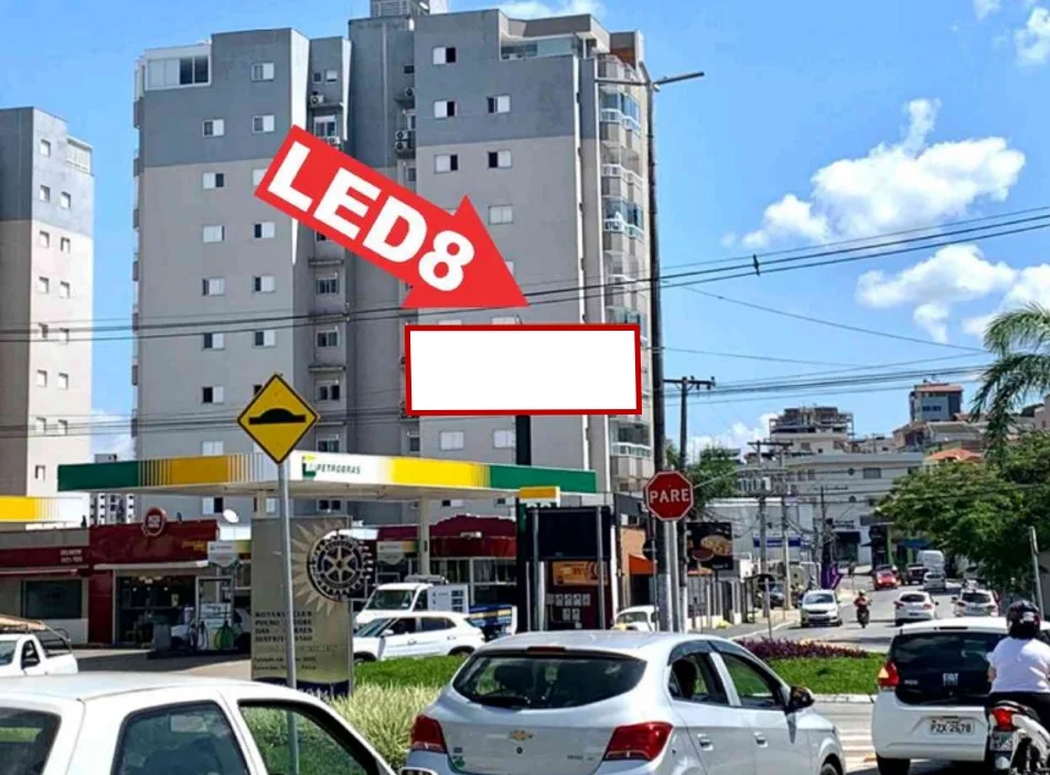 pouso-alegre-cidade-outdoor-digital-placa-painel-de-led-comunicacao-visual-digital-publicidade-impulso-house-211so