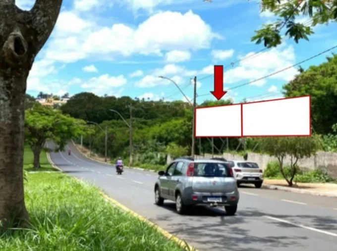 araguari-cidade-outdoor-placa-painel-comunicacao-visual-publicidade-impulso-house-802cm