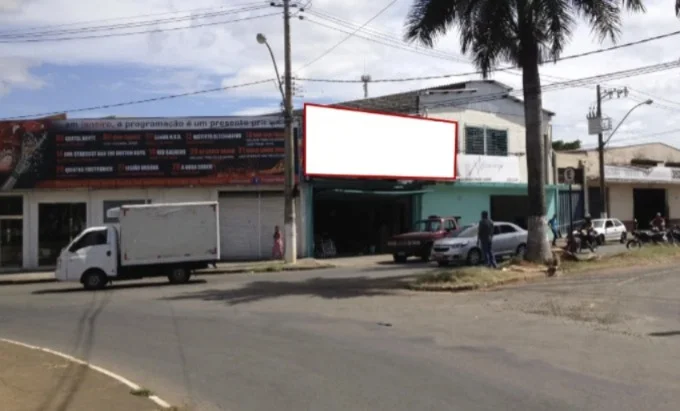passos-cidade-outdoor-placa-painel-comunicacao-visual-publicidade-impulso-house-23ca