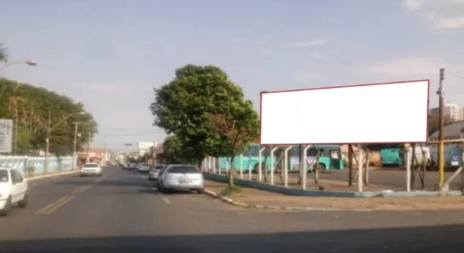 araguari-cidade-outdoor-placa-painel-comunicacao-visual-publicidade-impulso-house-28grr