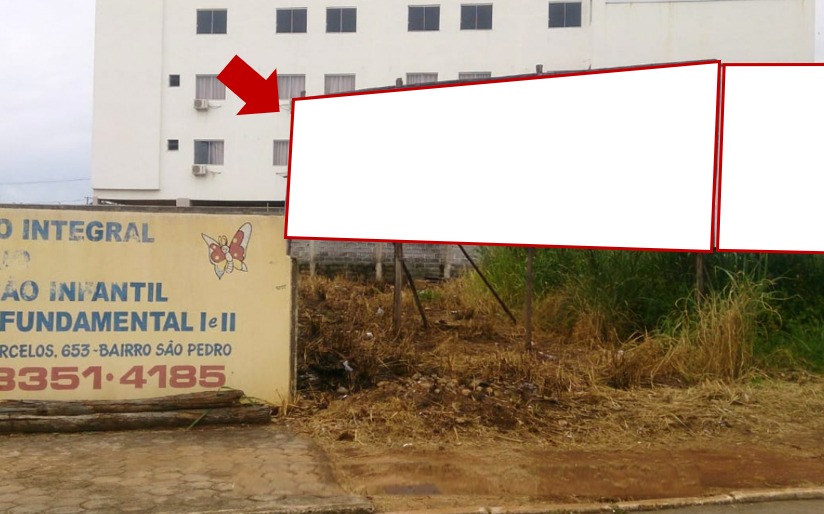 outdoor-placa-painel-av-governador-valadares-proximo-a-trincheira-centro-cidade-arcos-comunicacao-visual-publicidade-impulso-house-3js