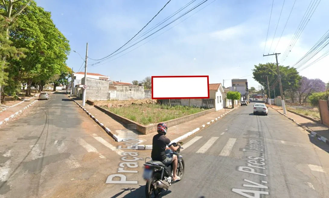 guaxupe-cidade-outdoor-placa-painel-comunicacao-visual-publicidade-impulso-house-avenida-presidente-tancredo-neves-906mk