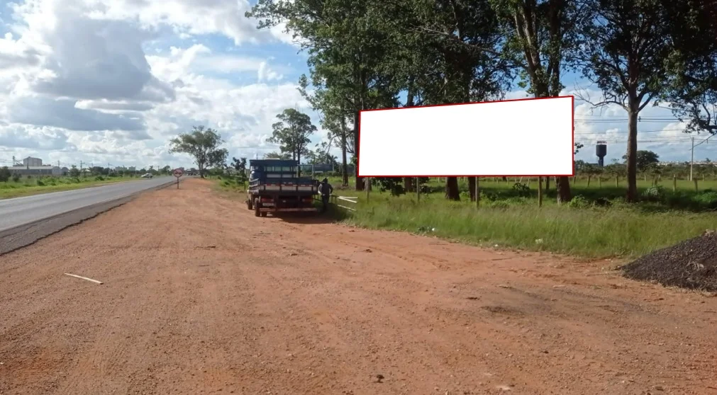 uberlandia-cidade-outdoor-placa-painel-comunicacao-visual-publicidade-entrada-uberlandia-vindo-araxa-trevo-344le