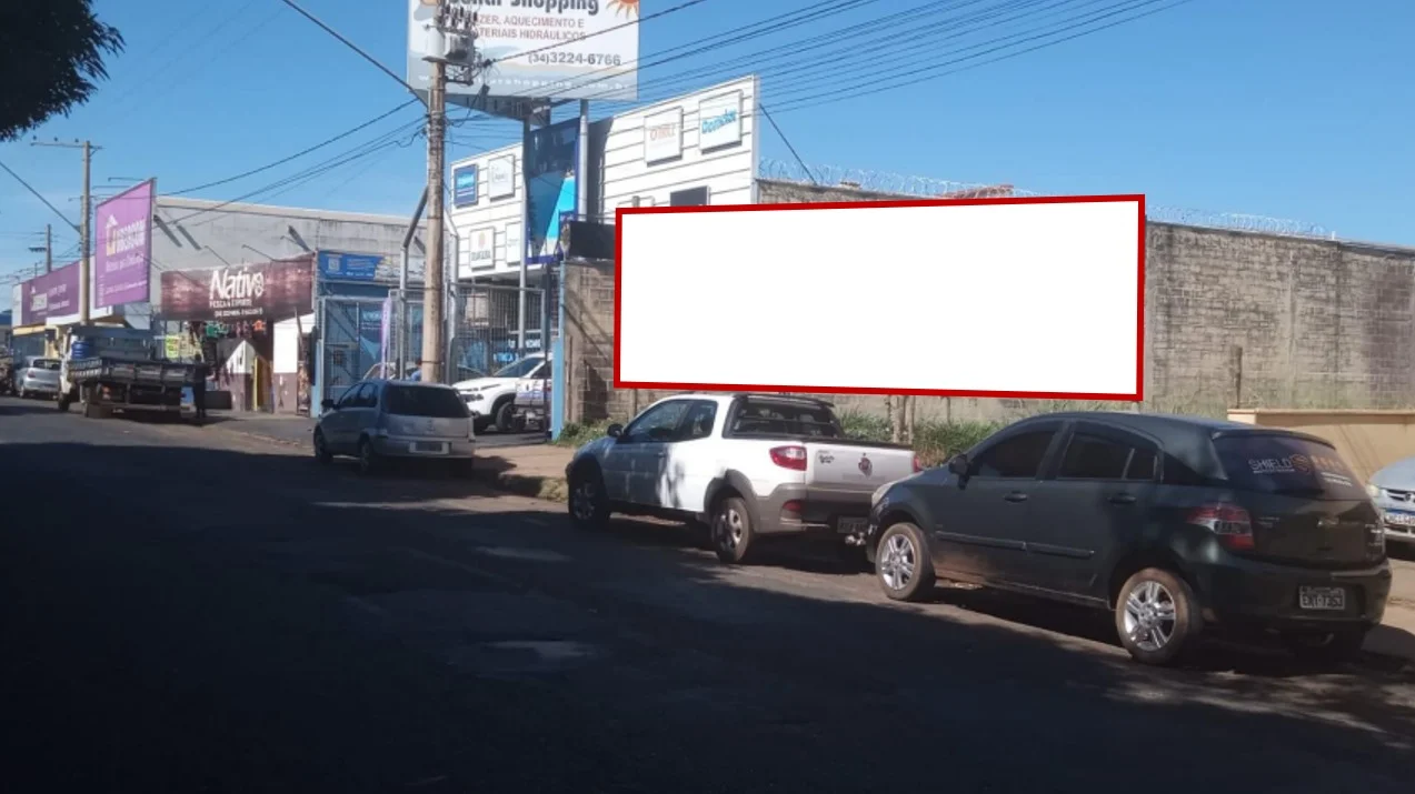 uberlandia-cidade-outdoor-placa-painel-comunicacao-visual-publicidade-impulso-house-0595le
