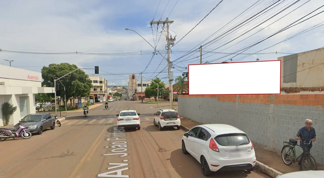 monte-carmelo-cidade-outdoor-placa-painel-comunicacao-visual-publicidade-impulso-house-av-joao-pinheiro-476vn