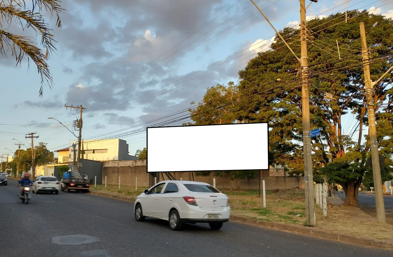 uberlandia-cidade-outdoor-placa-painel-comunicacao-visual-publicidade-impulso-house-134sn