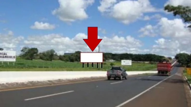 uberaba-cidade-paineis-rodoviarios-outdoor-placa-painel-comunicacao-visual-midia-ooh-br-050-km-187-5-km-antes-de-uberaba-e-o-trevo-sentido-sao-paulo-242pp