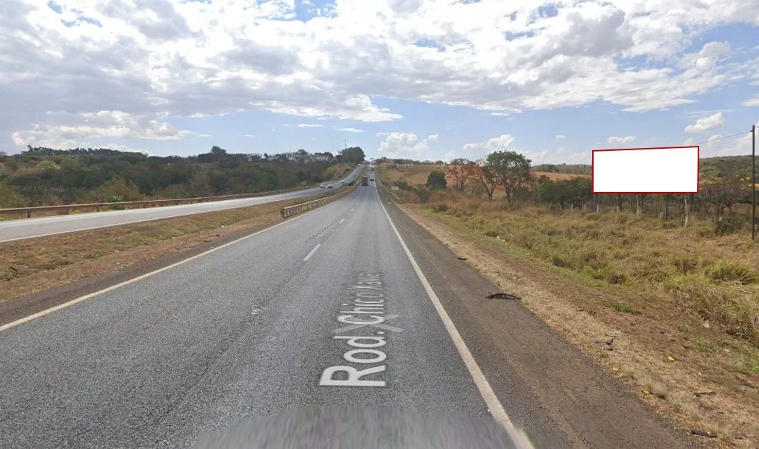 outdoor-cidade-uberlandia-placa-comunicacao-visual-proximo-sentido-br-painel-rodoviario-chico-xavier-br050-chegando-vindo-uberaba-253pp