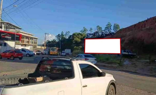 lambari-outdoor-placa-painel-comunicacao-visual-midia-ooh2506w