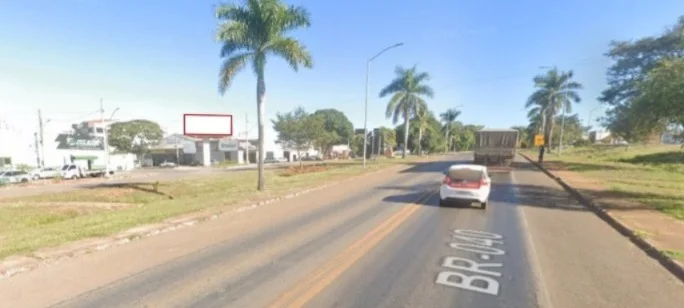 paracatu-outdoor-placa-painel-comunicacao-visual-midia-ooh172am