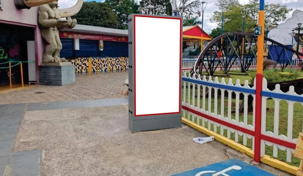 belo-horizonte-totem-digital-placa-painel-comunicacao-visual-midia-ooh126ri