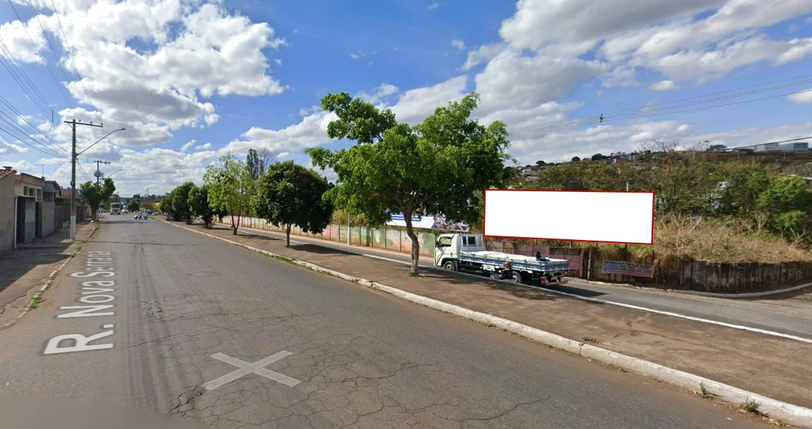 parademinas-outdoor-placa-painel-comunicacao-ooh-plena-alimentos-pitangui-serrana-431ng