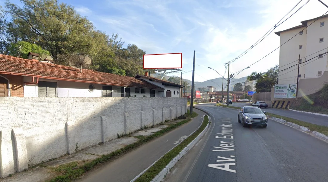 pocos-de-caldas-cidade-front-light-outdoor-placa-painel-comunicacao-visual-midia-ooh-avenida-ver-edmundo-cardillo-ao-lado-do-posto-floresta-e-proximo-ao-colegio-cepoc-sentido-centro-42bx