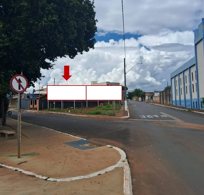 monte-carmelo-rua-bueno-aires-rua-abadiados-em-frente-a-rotatoria-da-quadra-esportiva-outdoor-placa-painel-comunicacao-visual-midia-ooh-09te