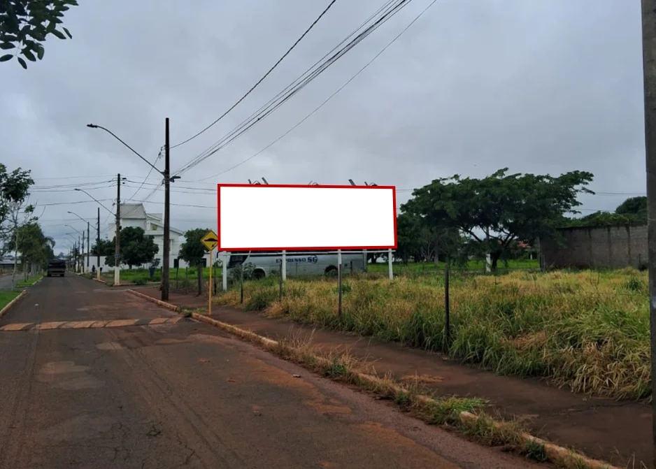 monte-carmelo-cidade-outdoor-placa-painel-comunicacao-visual-midia-ooh-av-brasil-oeste-com-rua-jaboticabal-em-frente-a-unifucamp-1606te