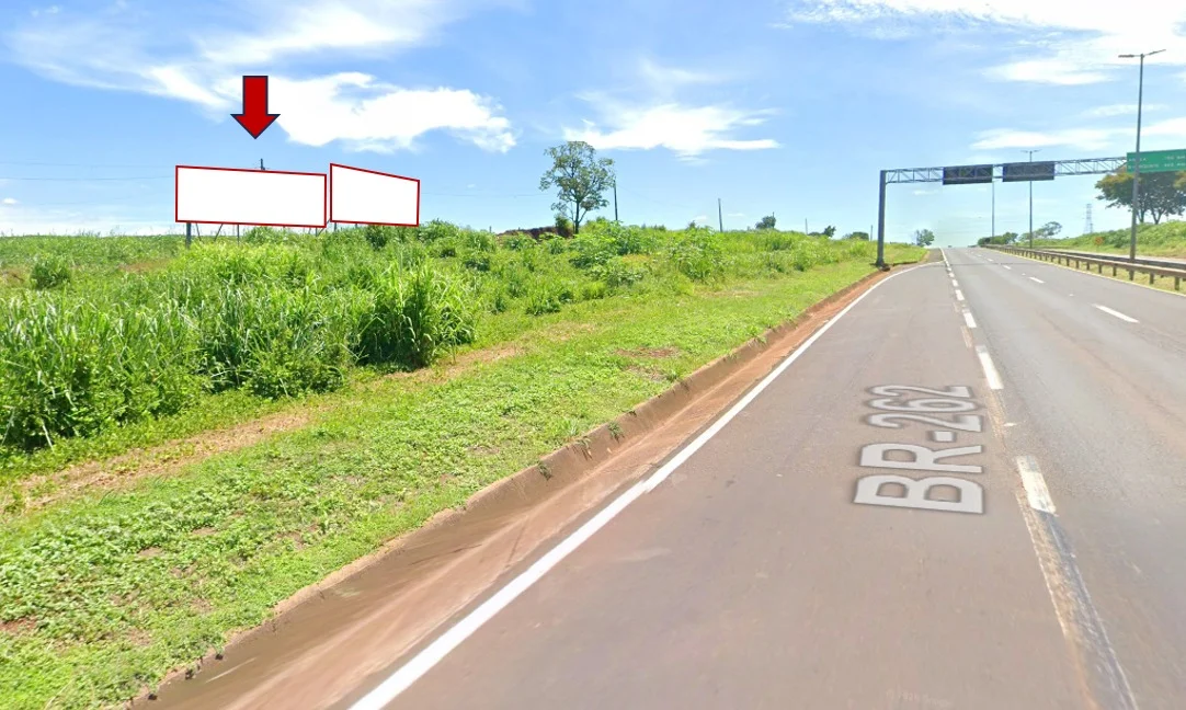 uberaba-cidade-outdoor-placa-painel-comunicacao-visual-midia-ooh-rodovia-br-050-proximo-residencial-2000-placa-esquerda-sentido-uberaba-247op