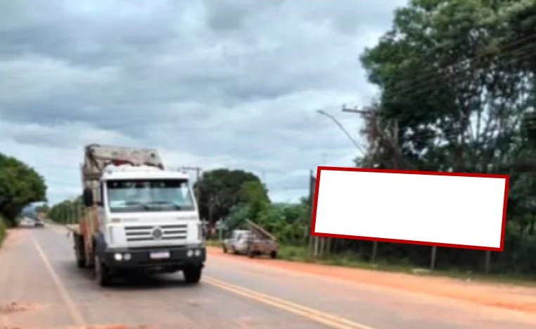 montes-claros-cidade-outdoor-placa-painel-comunicacao-visual-midia-ooh-rodovia-entrada-da-cidade-br-251-antes-das-cervantes-proximo-ao-leite-na-pista-27fm